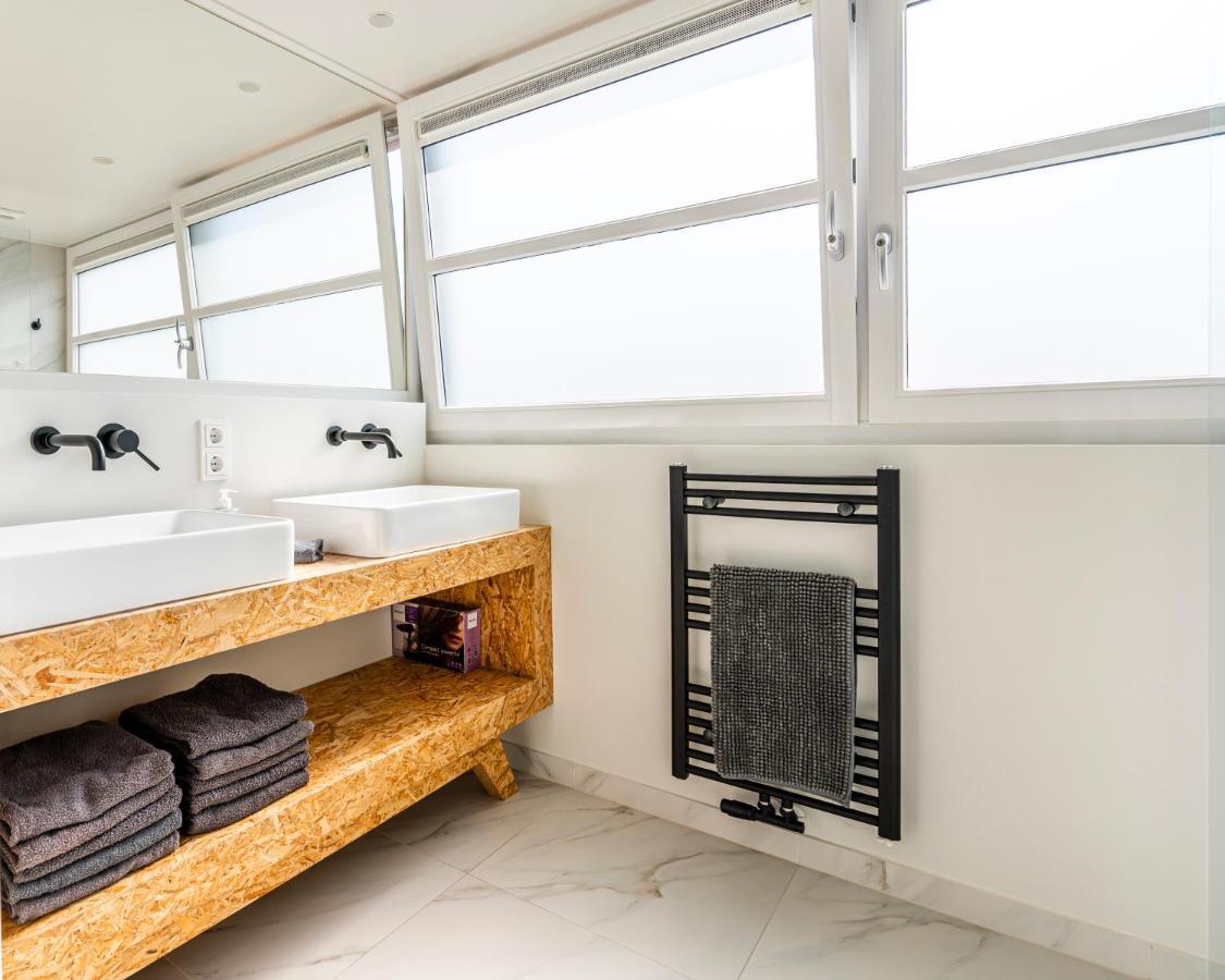 Vikinghuis Bed By The Sea 韦斯特卡佩勒 外观 照片